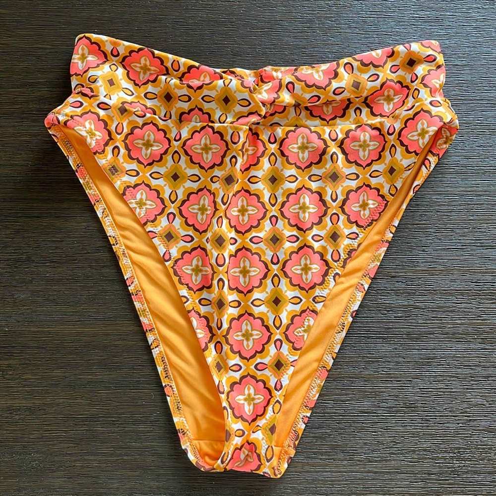 Aerie High Waisted Cheeky Twist Orange Flower Pattern Bikini Bottom Size Large